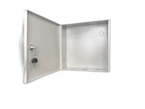 Caja metálica de paso 250×250 mm IP64 con llave Teclam TEC-CDP25X25